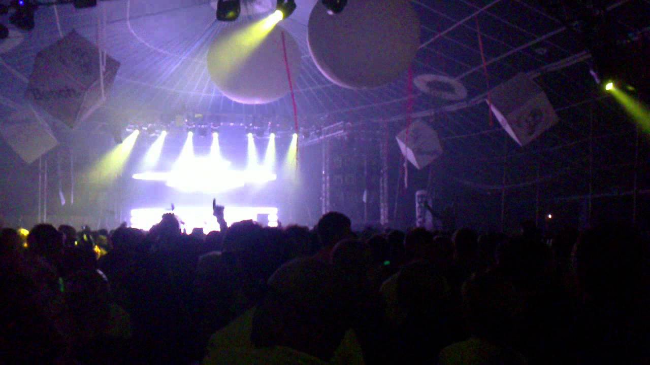 Ferry Corsten @ Creamfields uk 2010 HD (Part2)
