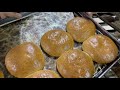 pan de conchas con mantequilla, en panadería Aracely