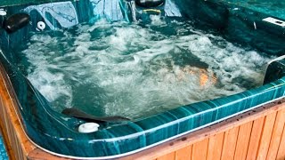 CraigsList Missed Connections Hot Tub