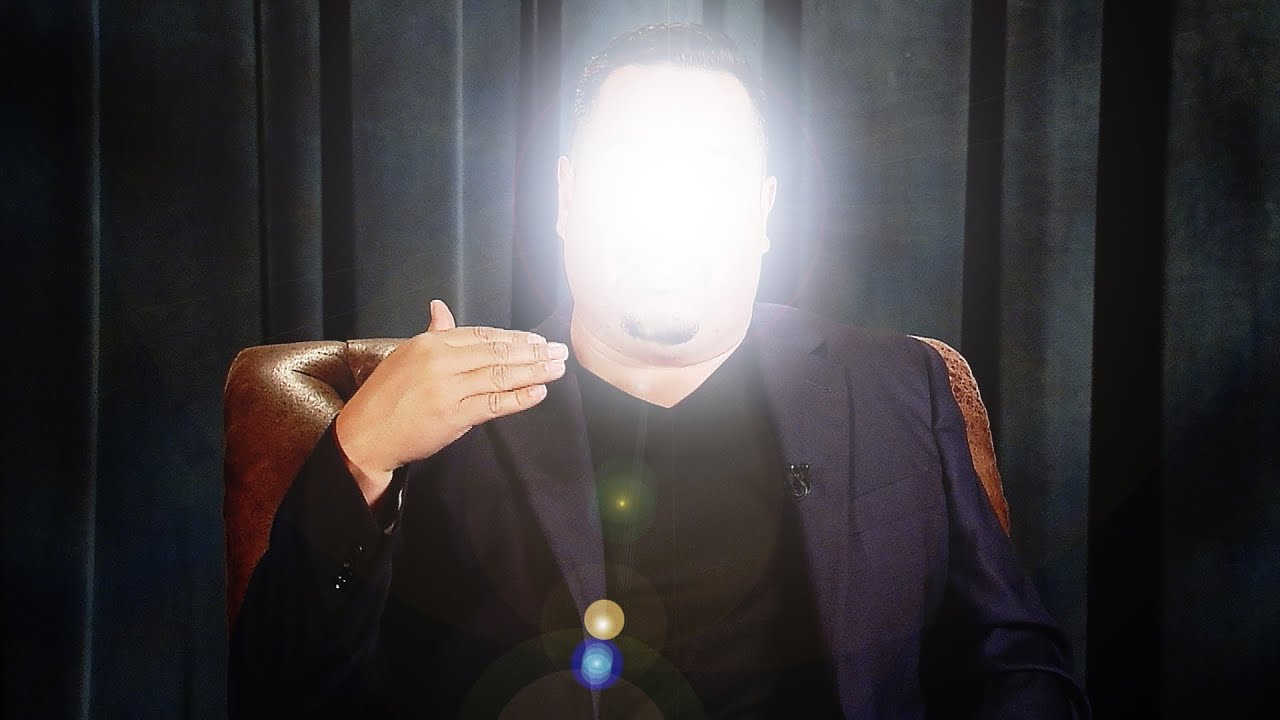 People See an Angel That is My Identical Twin!