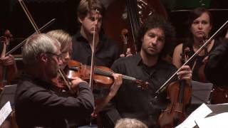 Benjamin Britten: Les illuminations, 3b. Antique
