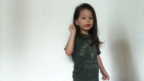 Bruno Mars - Just the way you are (cover )  a 3 years old kid from Hong Kong