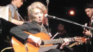 The Work Song by Kate McGarrigle chords