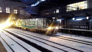 糸魚川駅より金沢行き普通列車発車〰️✨