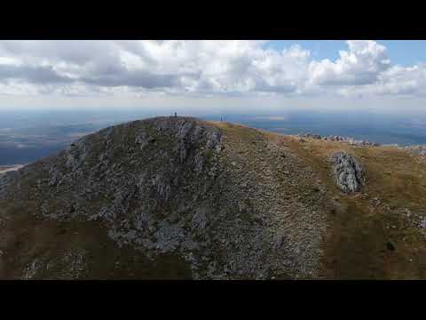 1080p Hike to Pico Peñacorada in the northern León province, Spain