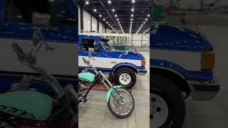 ford bronko&amp;American Texas choppers