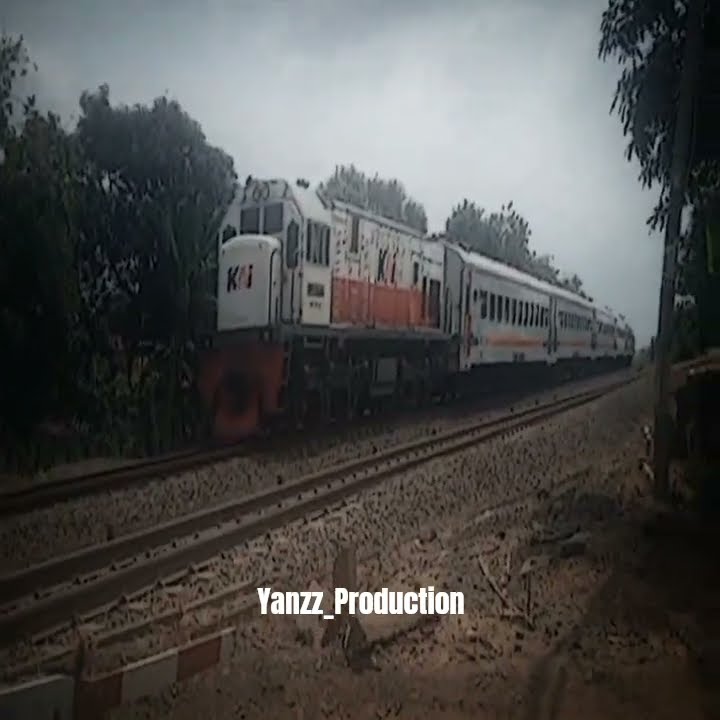 Jedag Jedug Alight Motion #masukberanda #keretaapi #fyp #alightmotion #presetalightmotion #shorts