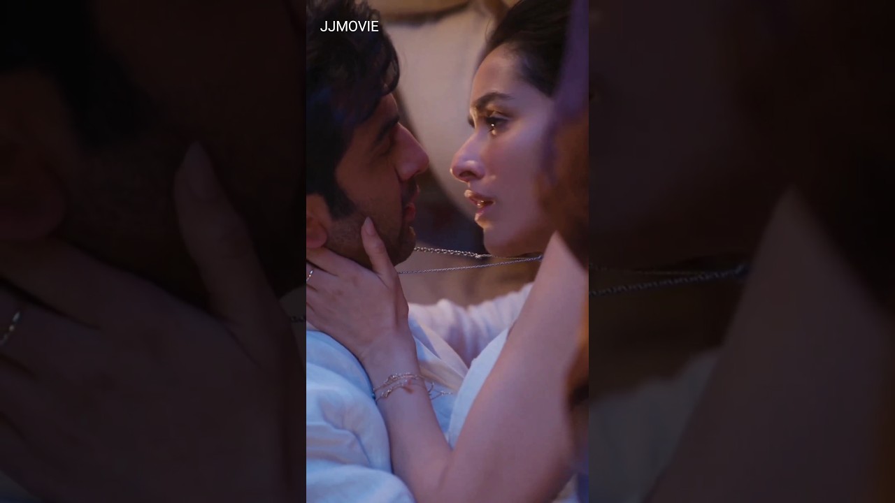⁣shraddha kapoor hot kiss scene new movie #shradhakapoor #hotkissstatus #kiss#viral #hot#kissing