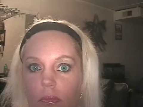 jade eyes green blue