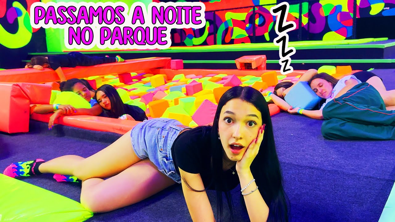 PASSAMOS A NOITE EM UM PARQUE DE CAMA ELÁSTICA | Luluca