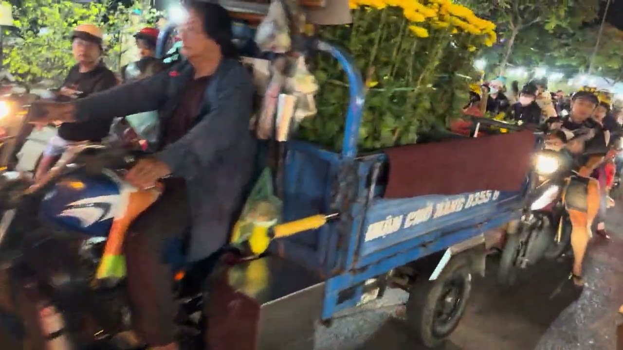 Cho hoa song hành ,hóc môn  .