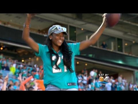 Vídeo: Patrimoni net de Brent Grimes: wiki, casat, família, casament, sou, germans