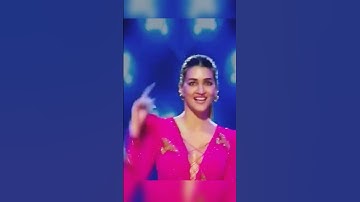 Madhuri Dixit & Kriti Sanon❤️| graceful dance performance🔥| bari mushkil | #shortsyoutube