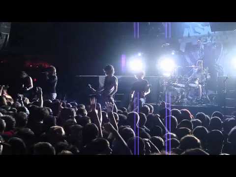 Asking Alexandria - Breathless (LIVE HD)