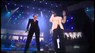 Alicia Keys feat. Jay Z (AMA`s 2009) - Empire state of mind (043)