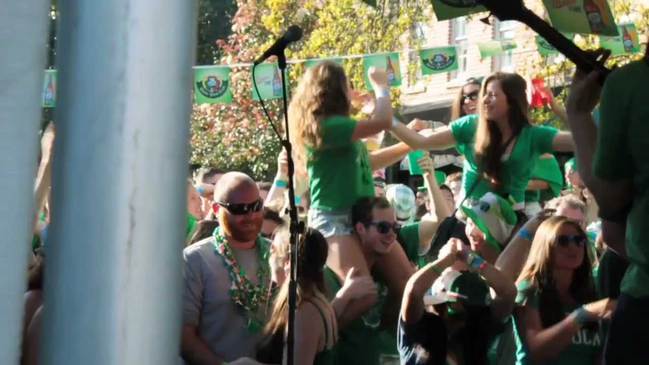 river street st patrick's day savannah