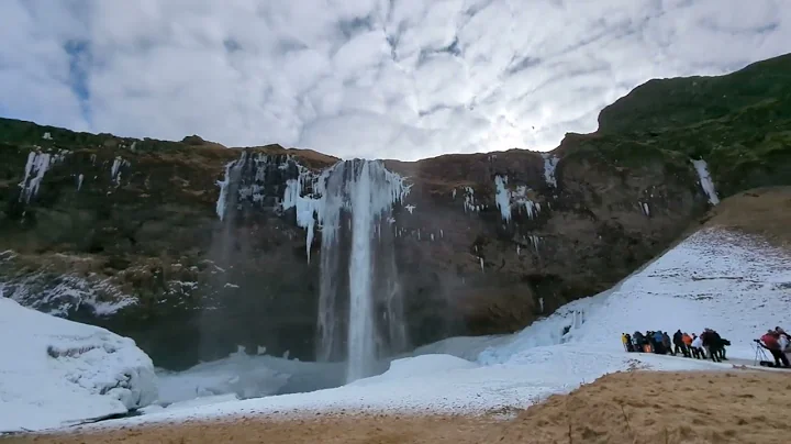 The spectacular Seljalandsfoss Waterfall | Ring Road | Iceland Travel Vlog | Day 12 | 3