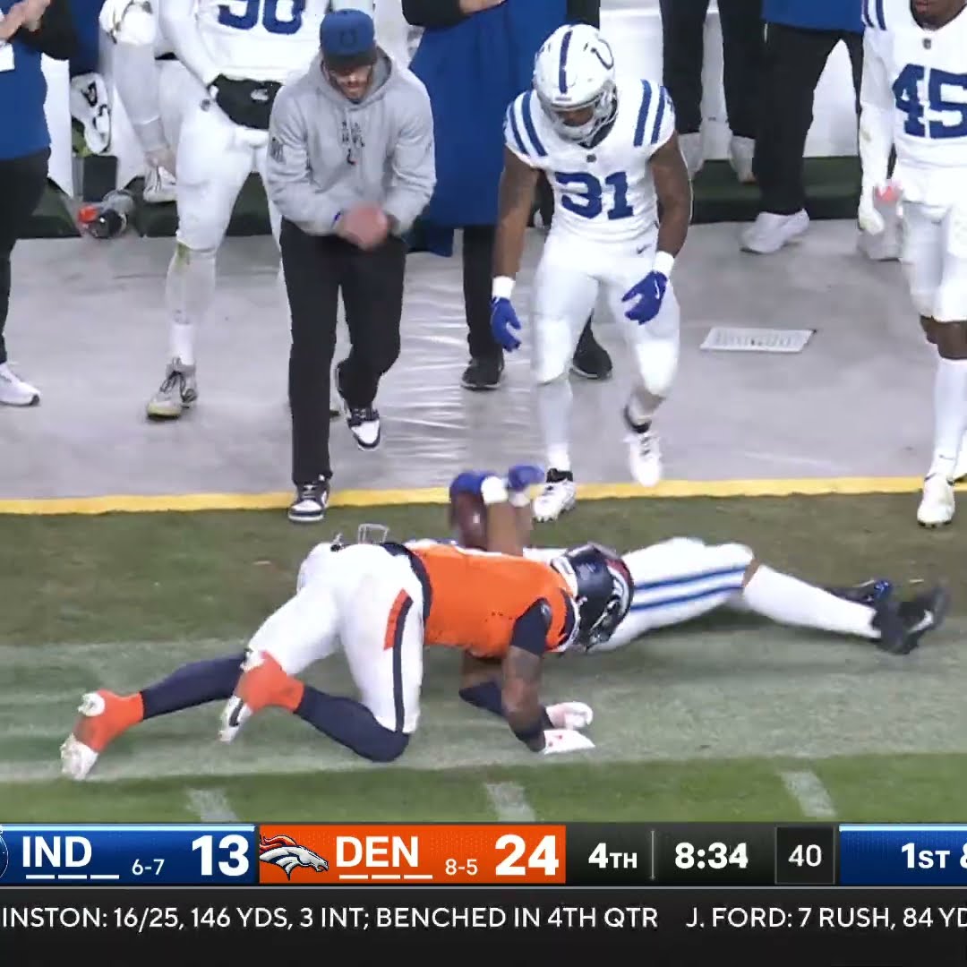 Kylen Granson catches for a 15-yard Gain vs. Denver Broncos