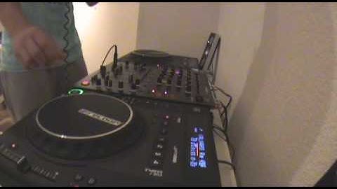 2x Reloop RMP-1 / 1x Reloop RMX-40