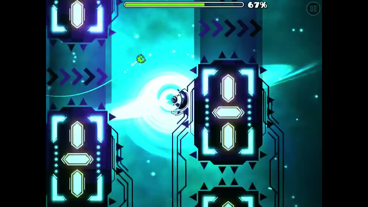 Cybermoon by Spl1nt (Geometry Dash 2.2) Medium Demon