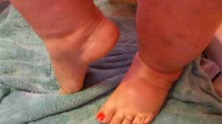 Fat Feet Out Of Shower