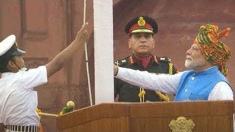 🔴 PM Modi hoists Tiranga on Independence Day 2024