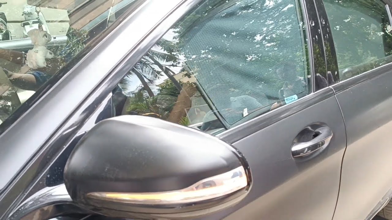 DISHA PATANI SPOTTED IN HER CAR IN BANDRA