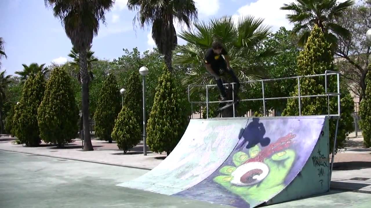 Javi Trepat - "I Broke My Bones"