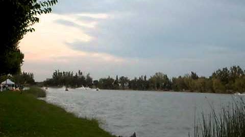 Crackerbox race boats