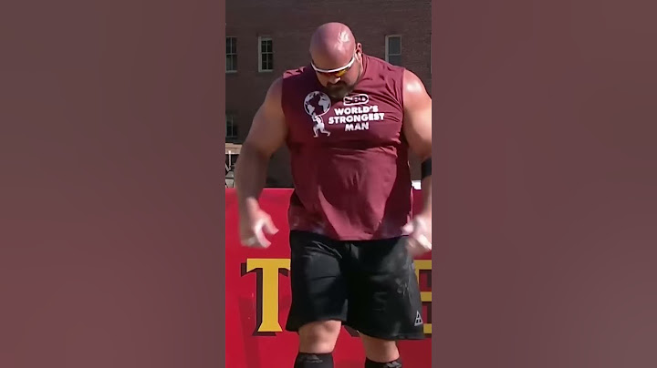 Brian Shaw takes it like a 4x champ 💪