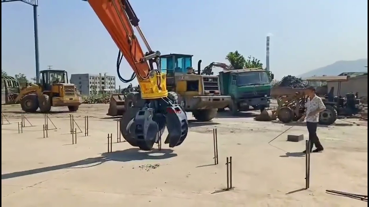 Orange Peel Grab, the waste-handling champion!