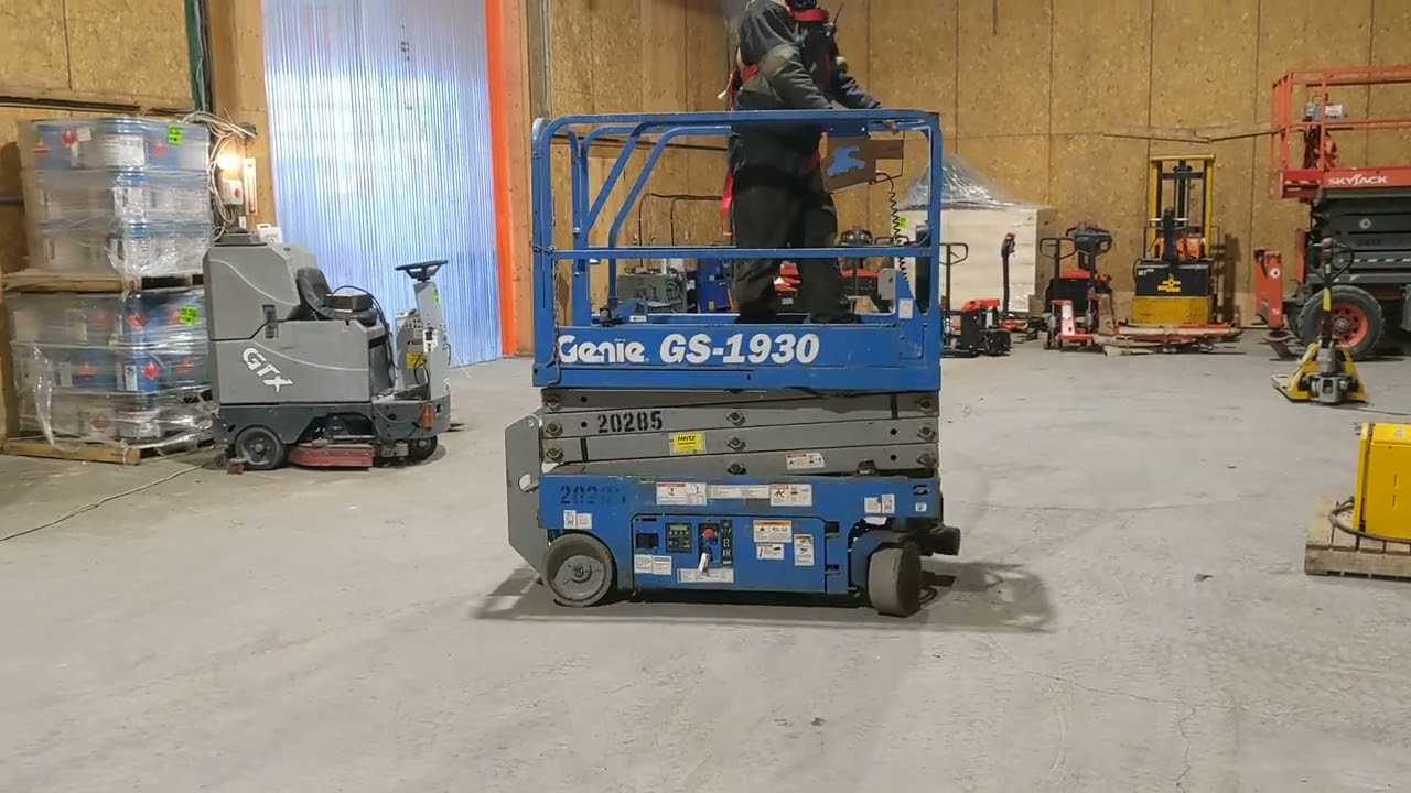 PLATEFORME ÉLÉVATRICE GÉNIE GS1930 / GS3012A 114570