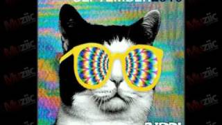 024 - Neon Indian - Deadbeat Summer (Here We Go Magic Cover)