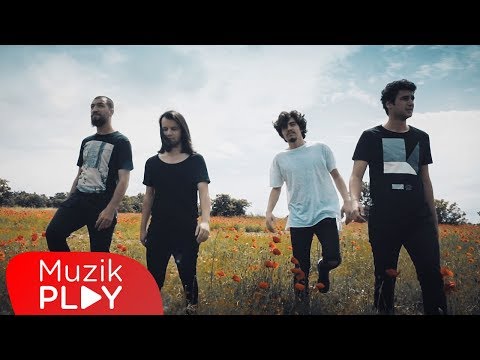 Mavi Gri - Aklımı Kaçırdım (Official Video)