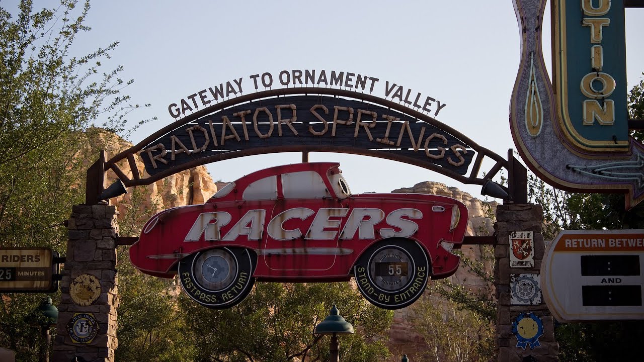 Single Rider Radiator Springs Racers Cars Land Radiator Springs Racers Single Rider Line Full POV 4k - YouTube