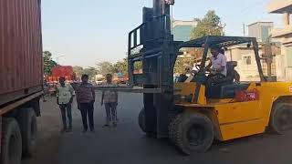 8 ton voltas forklift by SHREE SAI LIFTERS 129,796 views 5 years ago 2 minutes, 50 seconds