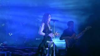 NI UN SEGUNDO - Malú (20/04/13 La Farga Hospitalet de Llobregat) [HD]