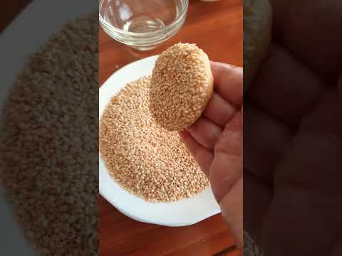 حلوة بالسمسم اقتصادية صحية سهلة وسريعة كتجي هشيشة