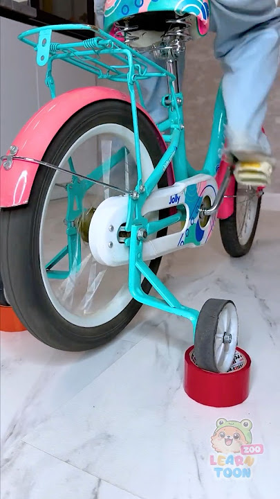 Smart lesson for Kids: riding a bike at home 🚲☺️