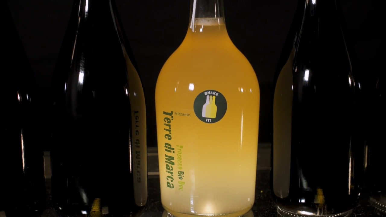 Stand out with "Shake it!" Organic Prosecco! by Corvezzo