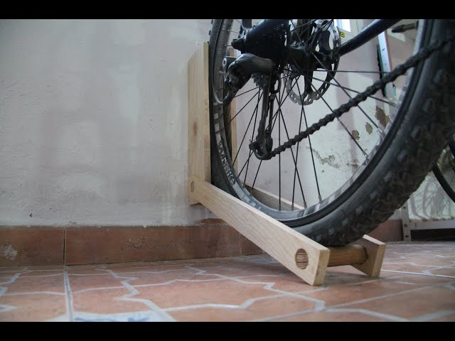 Cómo hacer un colgador de bicicletas? 