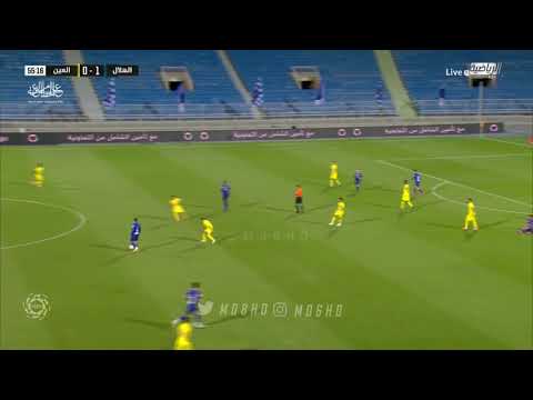 جوستافو كويلار امام العين    