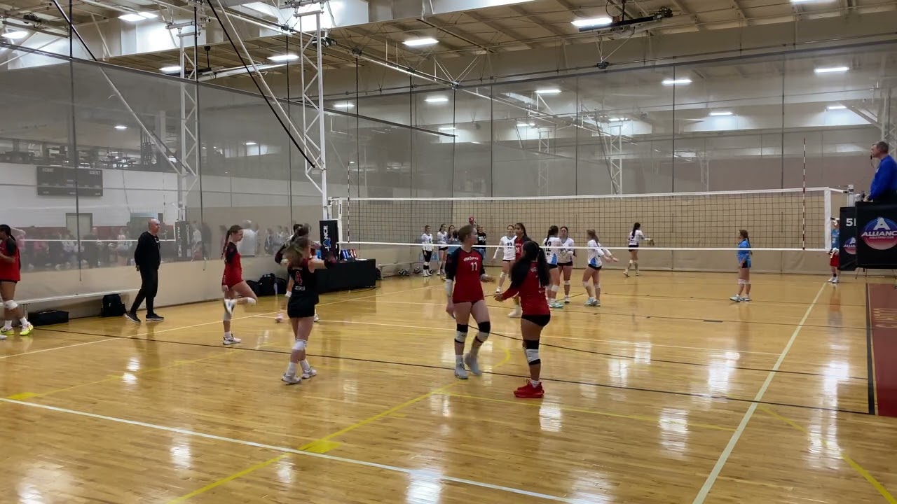 Metro 14 EB vs NOLA Hannah/EVA