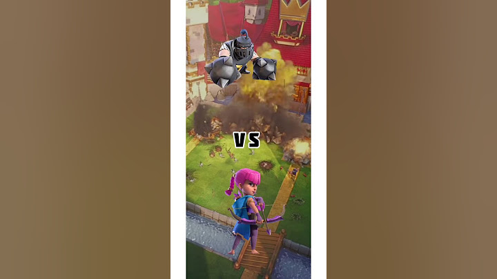 Méga chevalier vs cartes clash royale