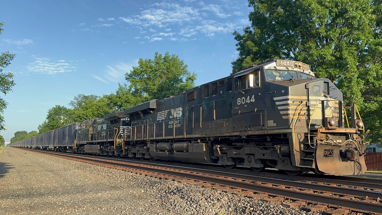 NS 8044 ES44AC leads NS 62V through Manville NJ working the Bri 7