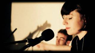 Video thumbnail of "VERONICA FALLS - Starry Eyes (Roky Erickson cover - FD acoustic session)"