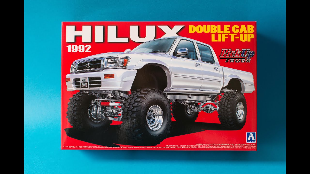 Aoshima 1/24 Toyota Hilux Lift Up Model Kit Unboxing And Review