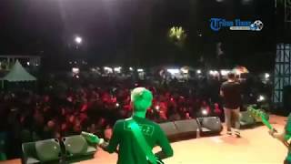 Download Lagu Adi Eks Naff Obati Kerinduan Penggemarnya di Sengkang MP3