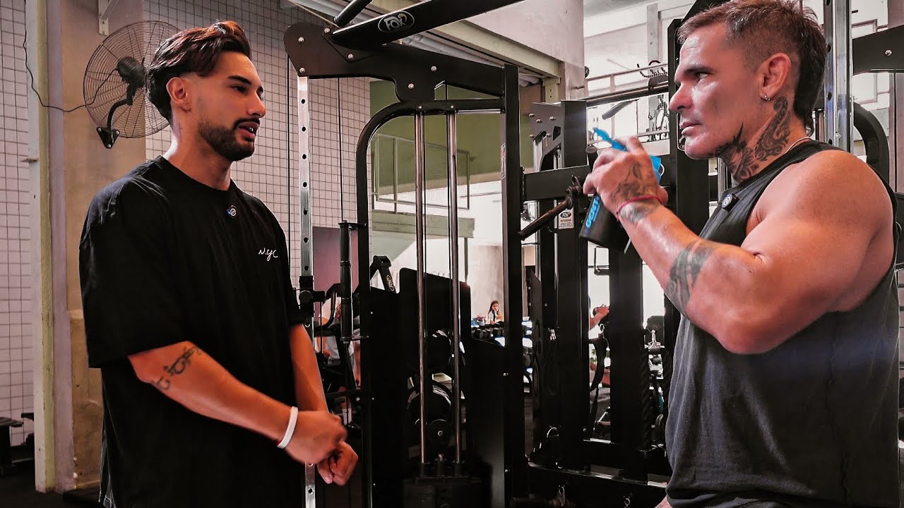 DESAYUNAMOS UNOS KG y MAXEAMOS?