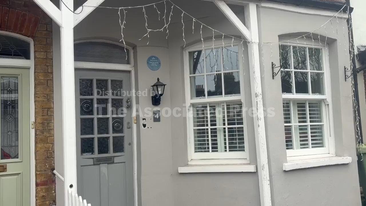 Bowie's childhood home to be opened to the public